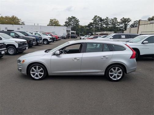2017 Volvo V60 T5 Premier