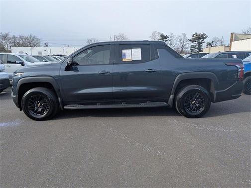 2025 Chevrolet Silverado EV LT