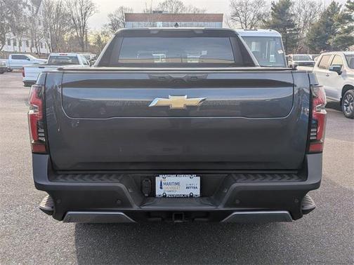 2025 Chevrolet Silverado EV LT