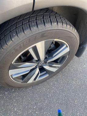 Boulder Gray Pearl/Super Black 2022 Nissan Rogue Platinum