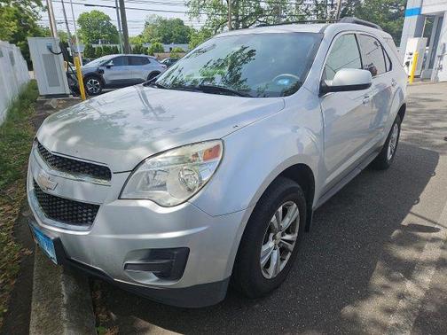 Silver Ice Metallic 2011 Chevrolet Equinox LT