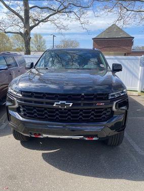 Black 2024 Chevrolet Suburban 4WD Z71