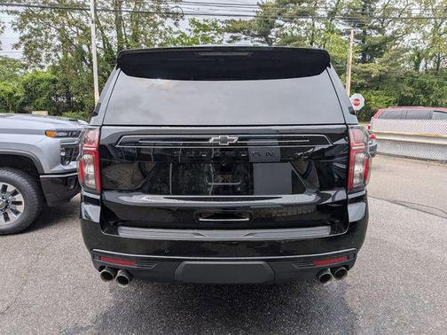 Black 2024 Chevrolet Suburban 4WD Z71