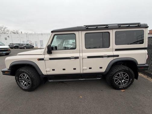 2025 INEOS Grenadier AWD