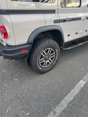 2025 INEOS Grenadier AWD