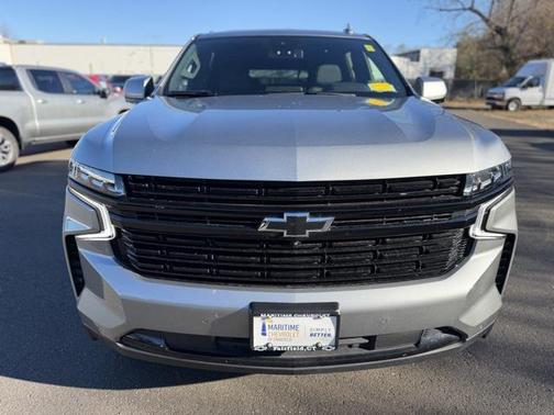 2024 Chevrolet Suburban RST