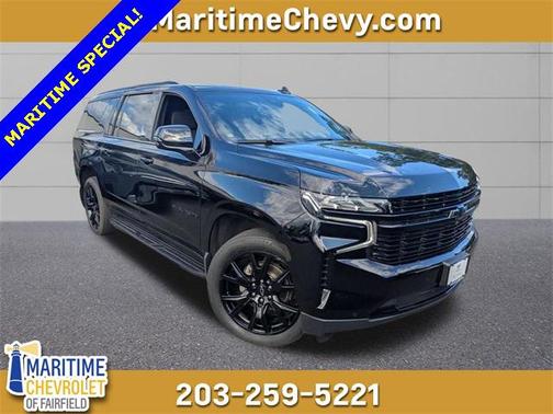 2023 Chevrolet Suburban RST