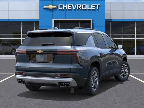 Lakeshore Blue Metallic 2026 Chevrolet Traverse LT