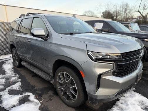 2023 Chevrolet Tahoe 4WD RST