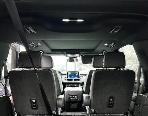 2023 Chevrolet Suburban 4WD Z71