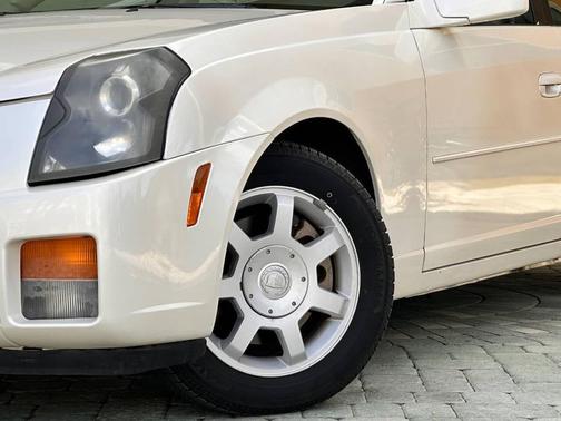 2003 Cadillac CTS Base