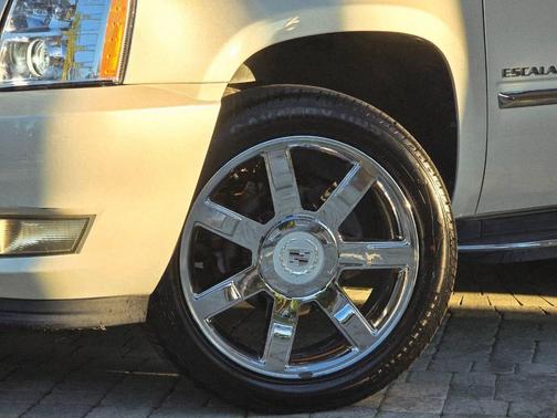 2007 Cadillac Escalade EXT Base