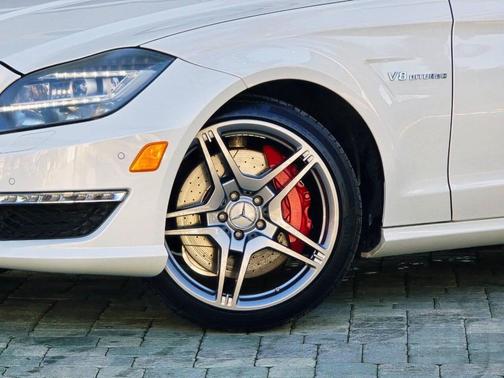 2012 Mercedes-Benz CLS-Class CLS 63 AMG