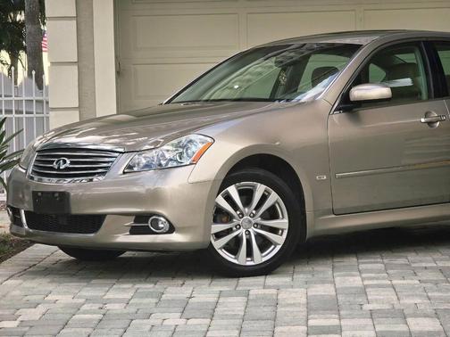 2009 INFINITI M35x Base