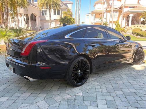 2013 Jaguar XJ L Ultimate