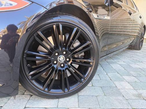 2013 Jaguar XJ L Ultimate