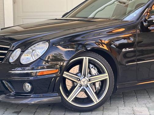 Black 2008 Mercedes-Benz E-Class E 63 AMG 4dr Sedan