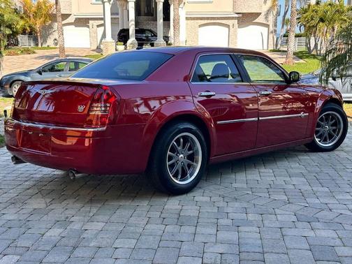 2006 Chrysler 300C Base
