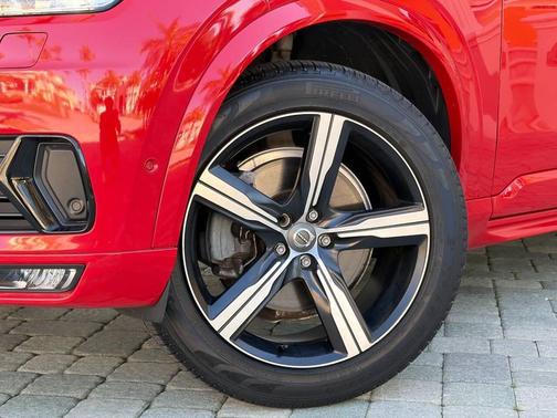 2016 Volvo XC90 T6 R-Design