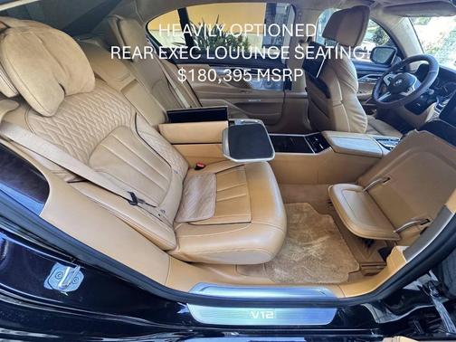 Almandine Brown Metallic 2018 BMW M760 xDrive