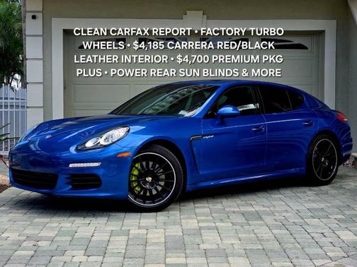 2015 Porsche Panamera 4