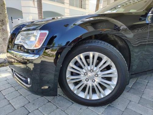 2014 Chrysler 300 S