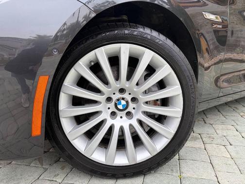 2011 BMW 535 Gran Turismo 535i xDrive Gran Turismo AWD 4dr Hatchback