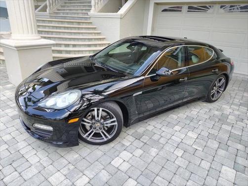 2010 Porsche Panamera S