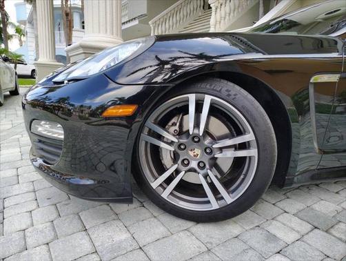 2010 Porsche Panamera S