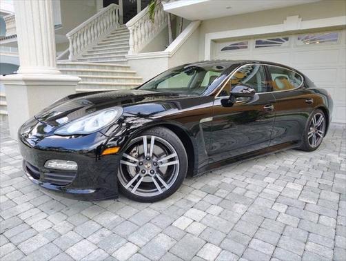 2010 Porsche Panamera S