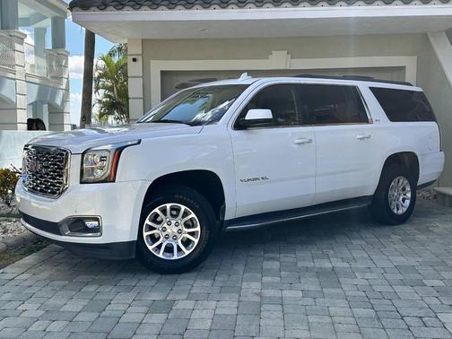 2018 GMC Yukon XL SLT