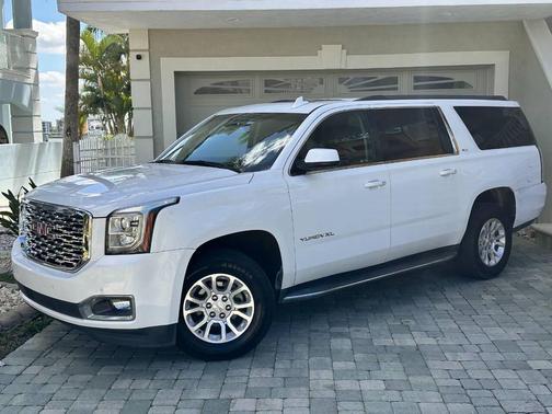 2018 GMC Yukon XL SLT