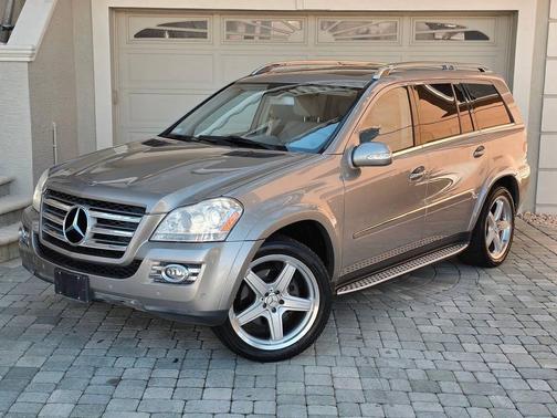 Pewter Metallic 2008 Mercedes-Benz GL-Class GL 550 4MATIC AWD 4dr SUV
