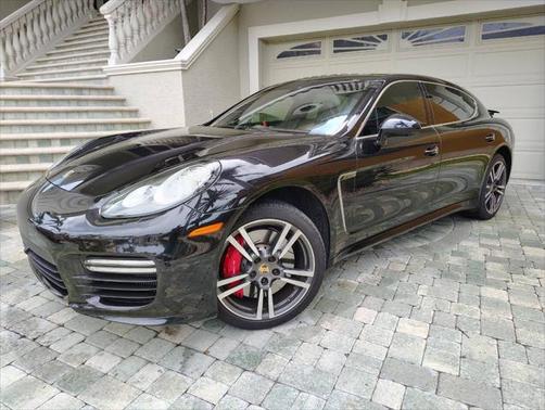 2014 Porsche Panamera Turbo S Executive