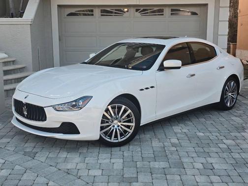 2015 Maserati Ghibli Base