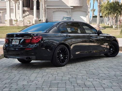 2013 BMW 750 Li xDrive