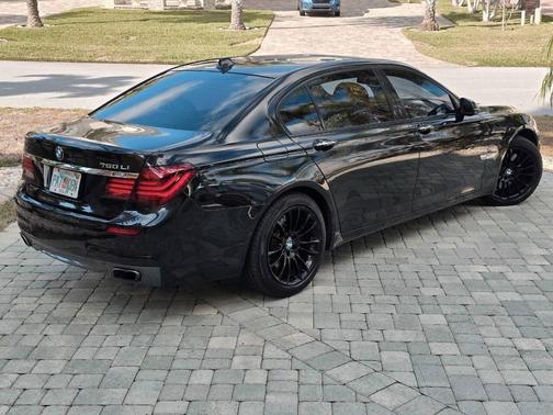 2013 BMW 750 Li xDrive