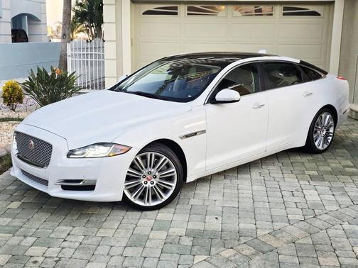 2019 Jaguar XJ Supercharged 4dr Sedan