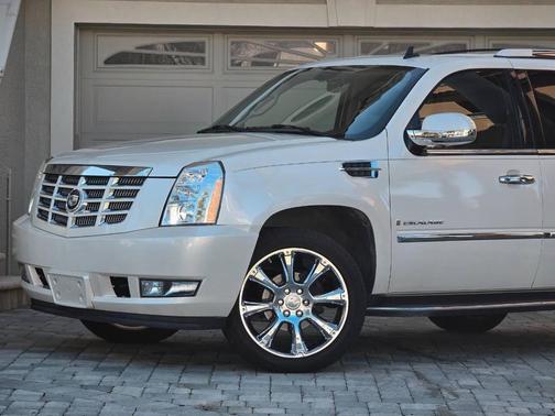 2007 Cadillac Escalade Base