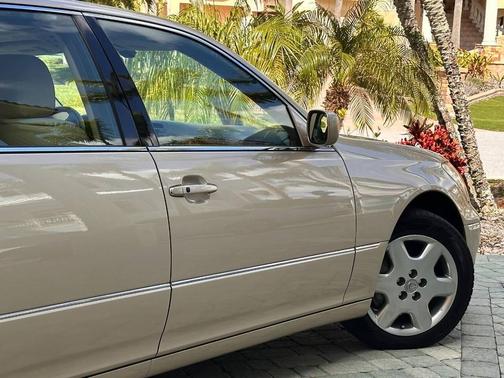 2006 Lexus LS 430 Base