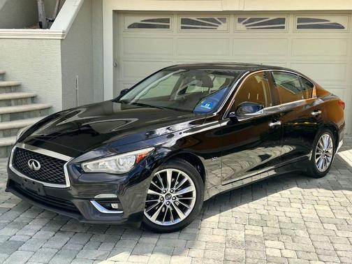 2018 INFINITI Q50 3.0t LUXE