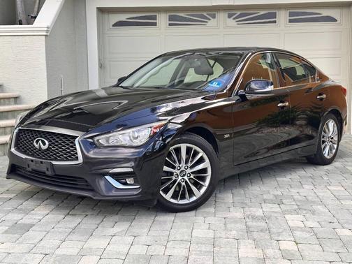2018 INFINITI Q50 3.0t LUXE