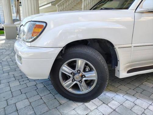 2006 Lexus LX 470 Base