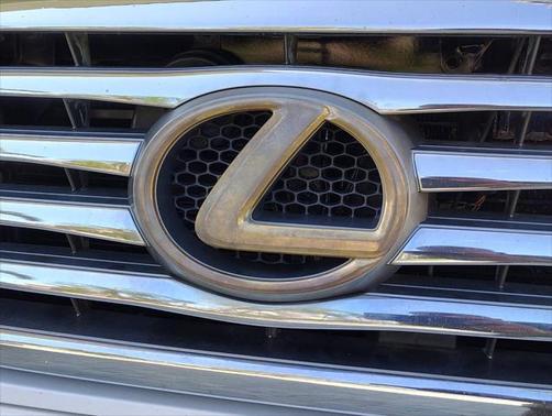 2006 Lexus LX 470 Base