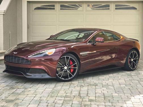 2014 Aston Martin Vanquish Base 2dr Coupe