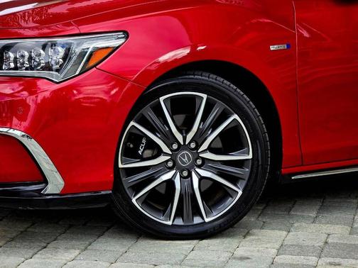 2018 Acura RLX Sport Hybrid Advance Package