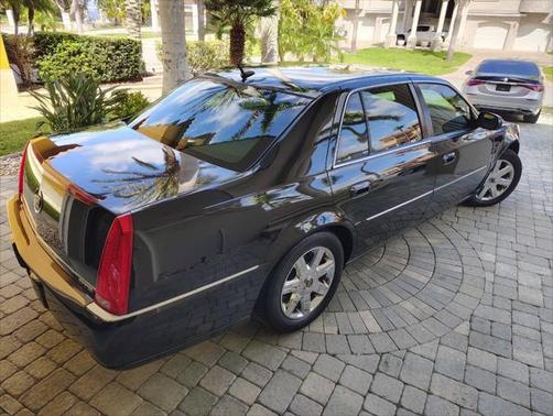 2006 Cadillac DTS Luxury