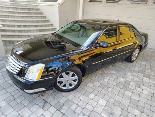 2006 Cadillac DTS Luxury
