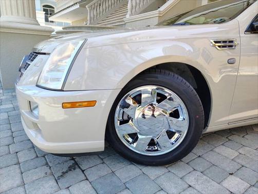 2011 Cadillac STS Luxury