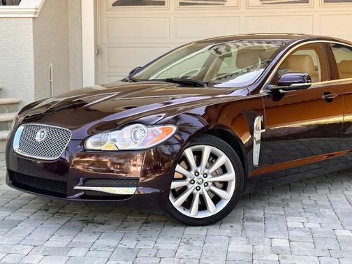 2011 Jaguar XF Premium